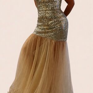 Nina Canacci Gold Sequin Backless Dress